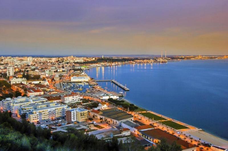 Apartamento Situado No Centro Historico Da Cidade سيتوبال المظهر الخارجي الصورة